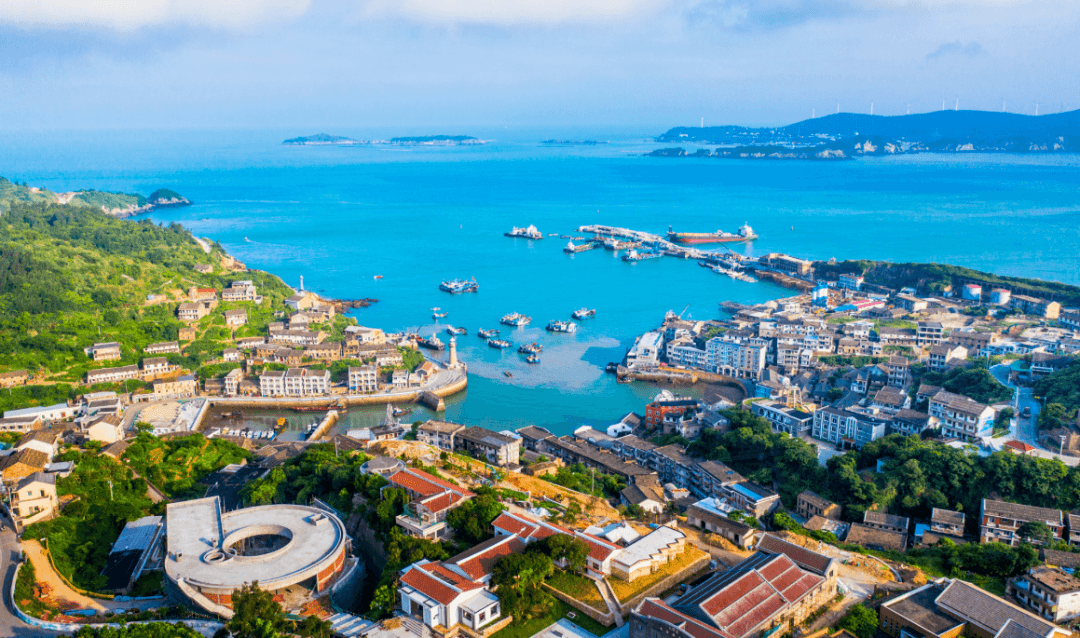 The "Taizhou Cuisine" Cherished by Literary Figures Embodies the Harmony of Mountains and Seas