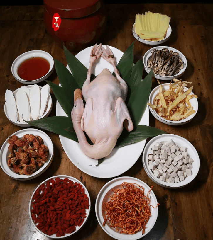 [Guarding the Culinary Flame, Simmering with Millennia-old Craftsmanship] Zichen Hui Tang Duck Ignites Luqiao's "Hundreds of Millions in Consumption" Engine, Intangible Cultural Heritage Technique Revitalized, Aroma Spreading Across the Nation