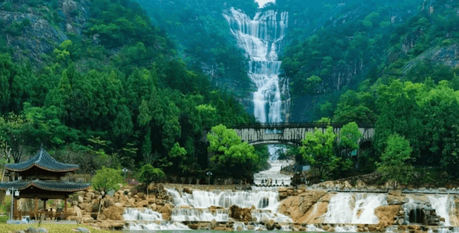 People’s Daily Spotlight Where Mountains Meet the Sea: Experience Taizhou’s Harmony